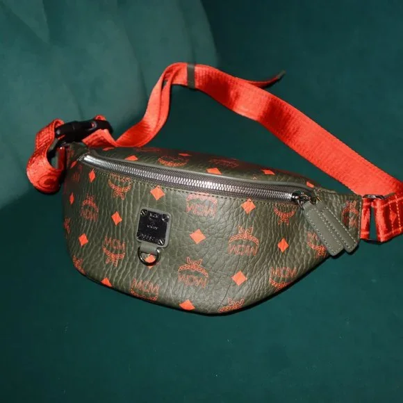 NEW MCM Skyoptic Visetos Small Fursten Belt Bag Diamond Cognac - Picture 4 of 10